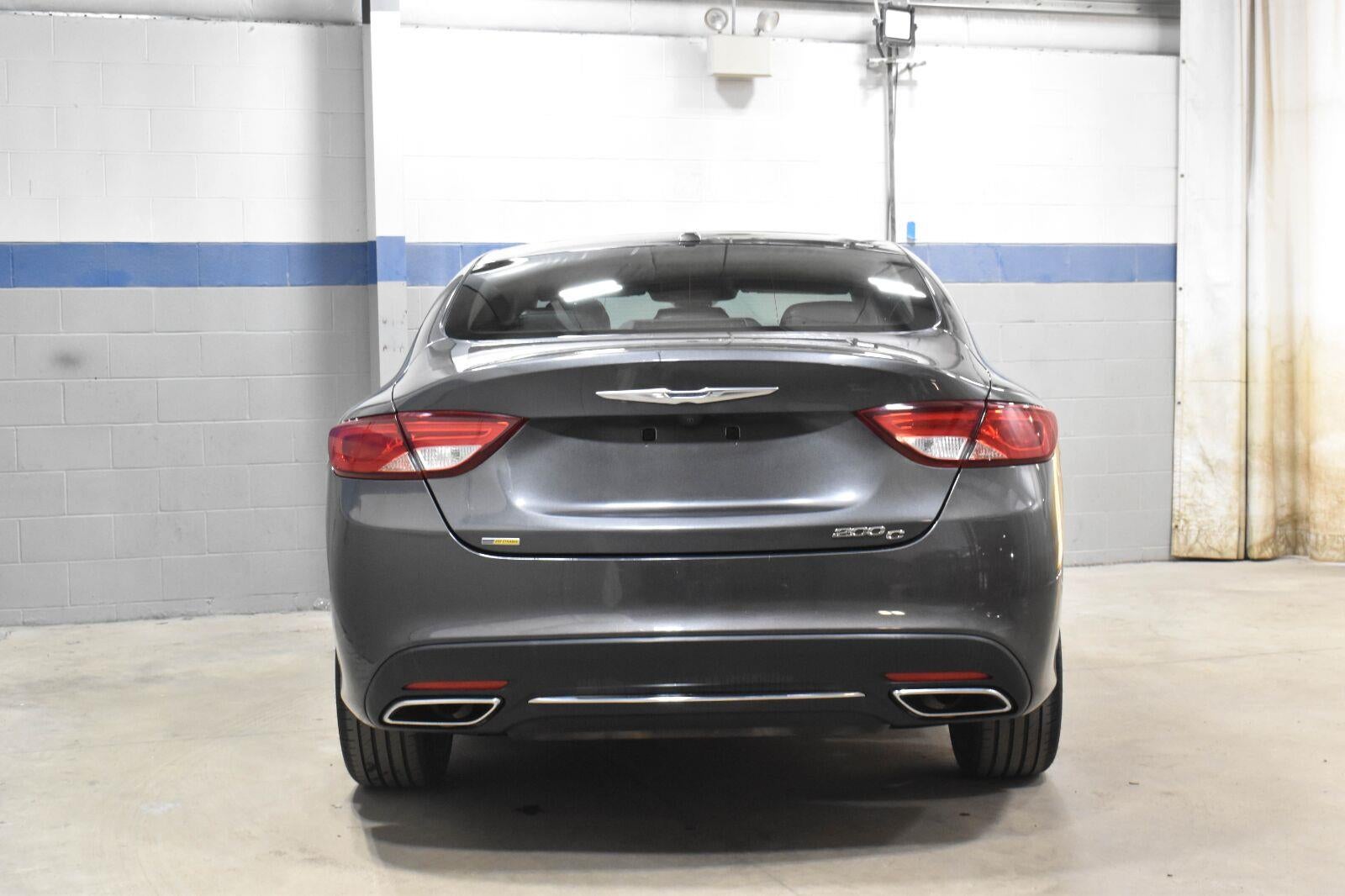 2016 Chrysler 200 C Platinum