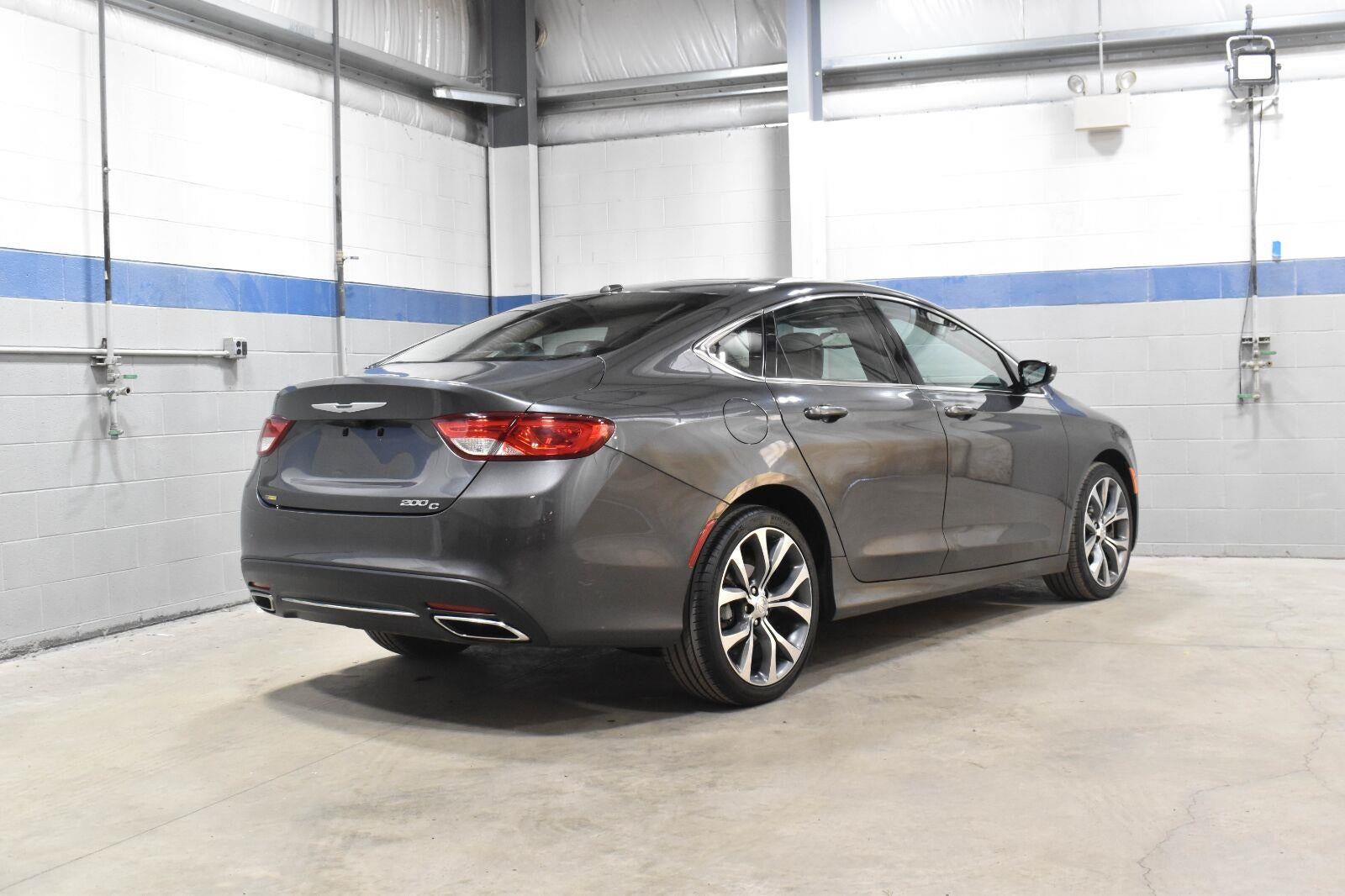 2016 Chrysler 200 C Platinum