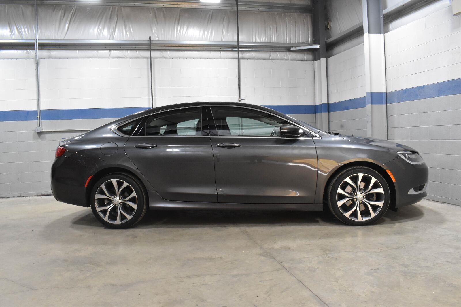 2016 Chrysler 200 C Platinum