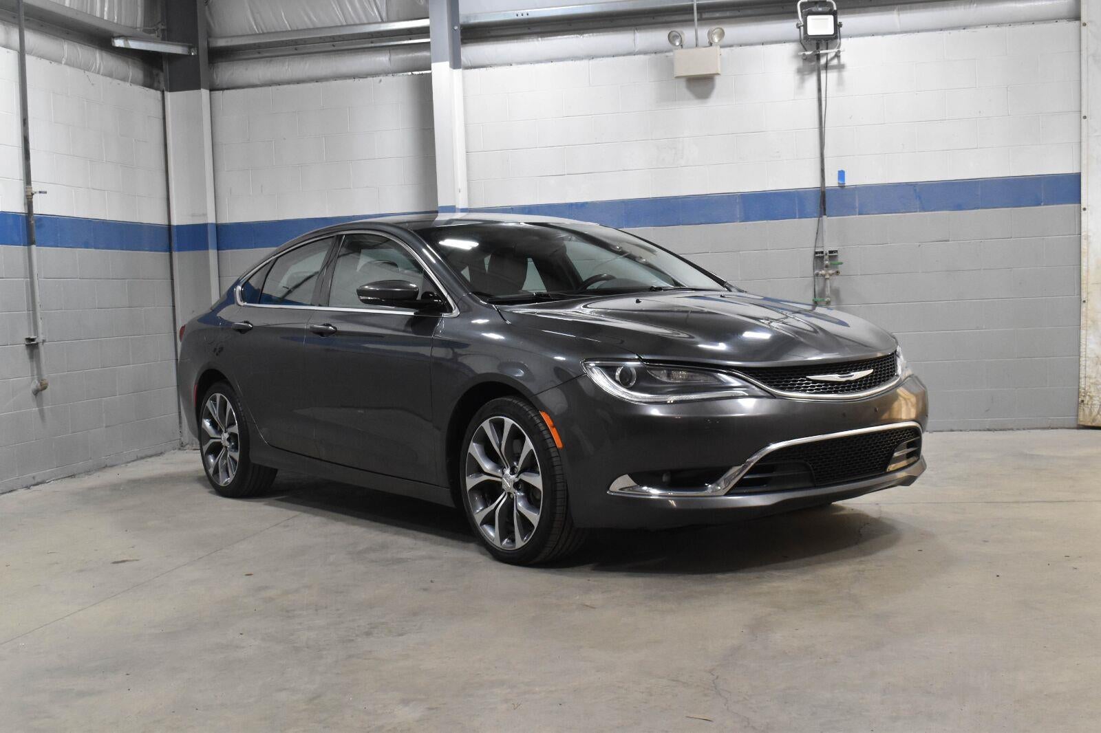 2016 Chrysler 200 C Platinum