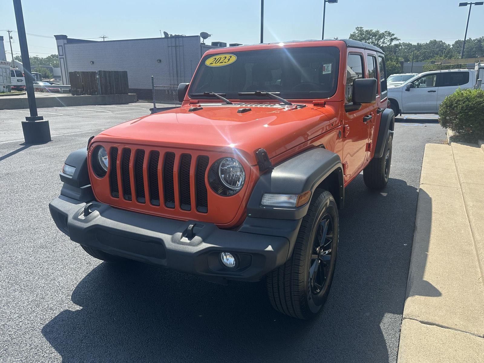 2023 Jeep Wrangler 4-Door Sport Altitude 4x4