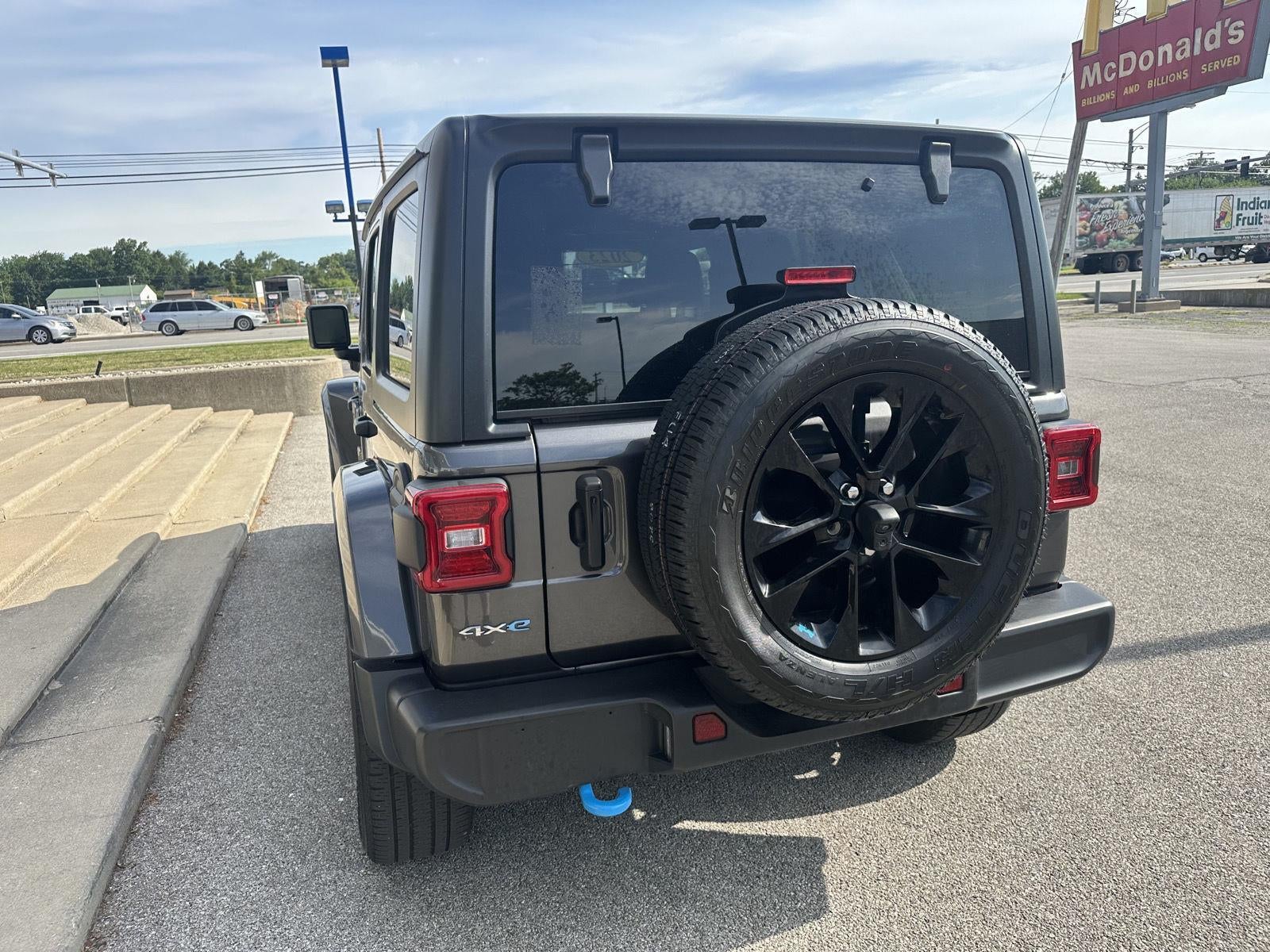 2023 Jeep Wrangler 4xe Sahara 4x4