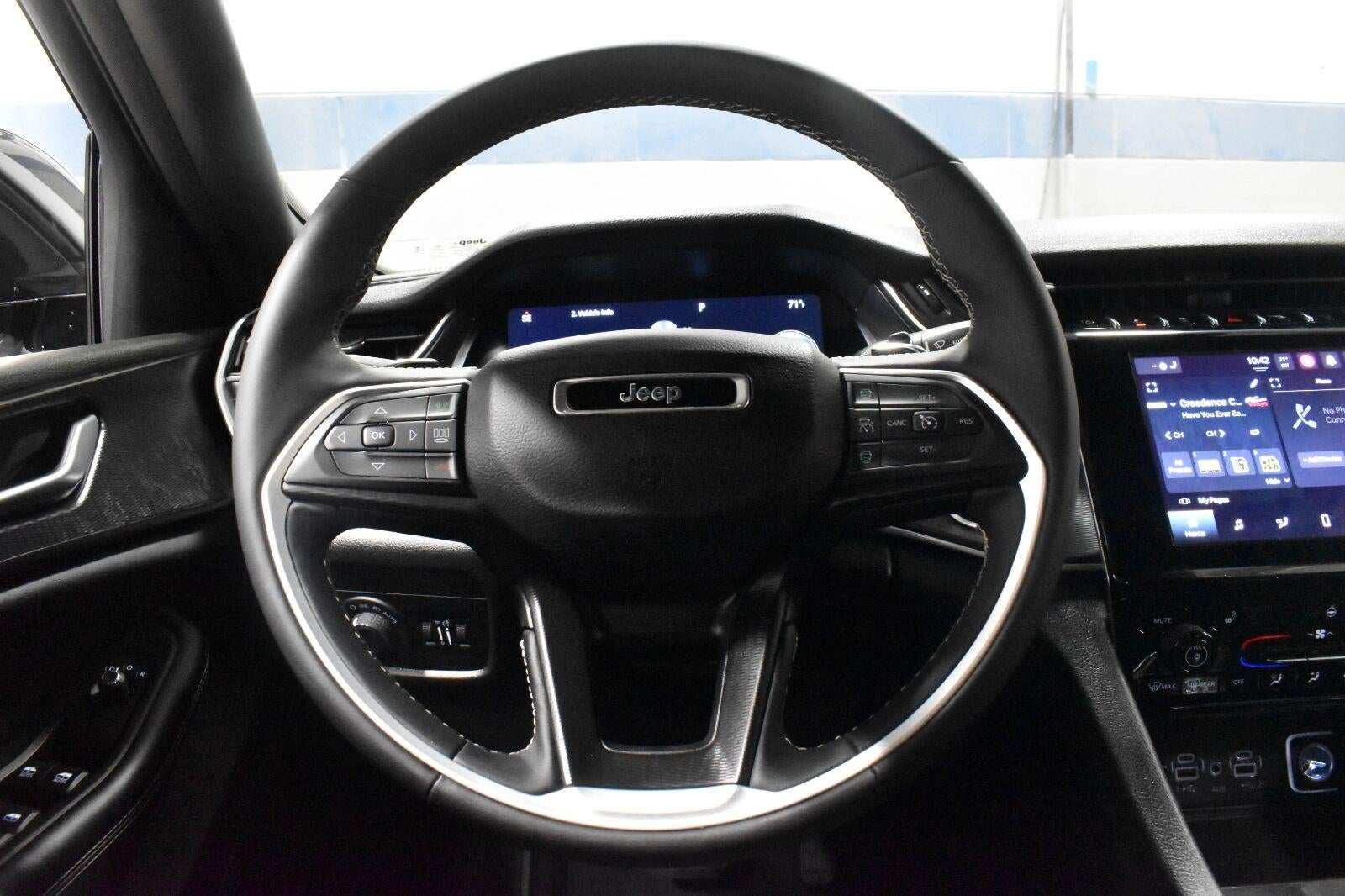 2024 Jeep Grand Cherokee Altitude 4x4
