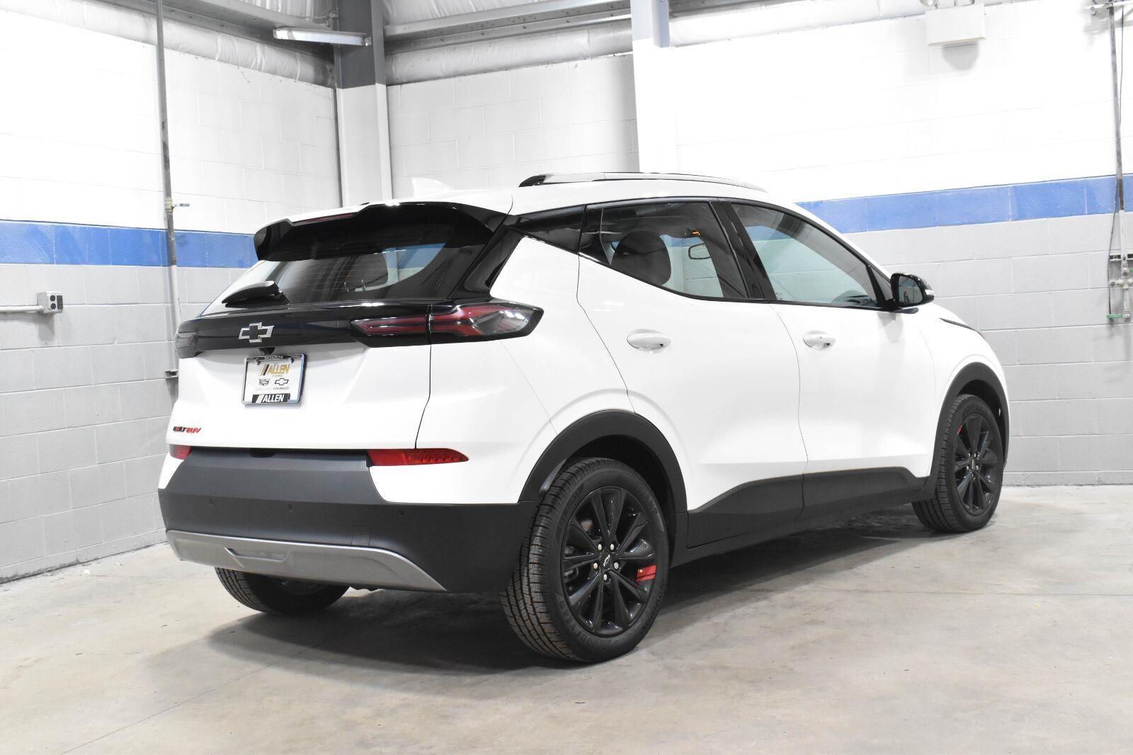 2023 Chevrolet Bolt EUV LT