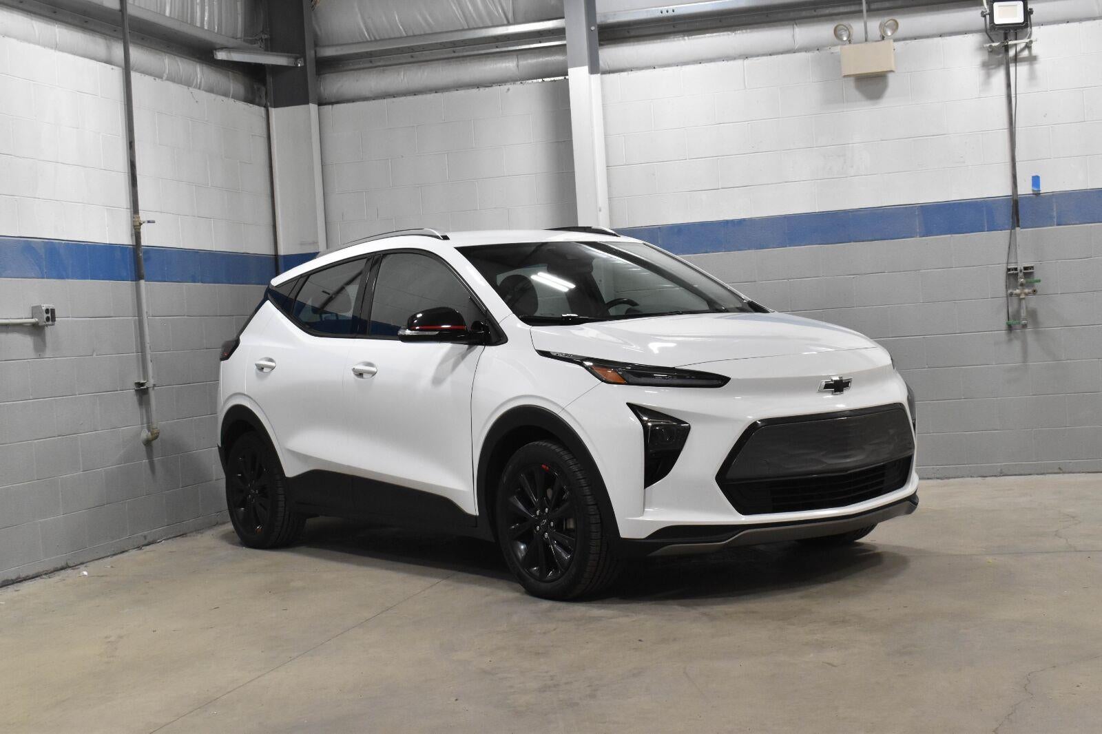2023 Chevrolet Bolt EUV LT