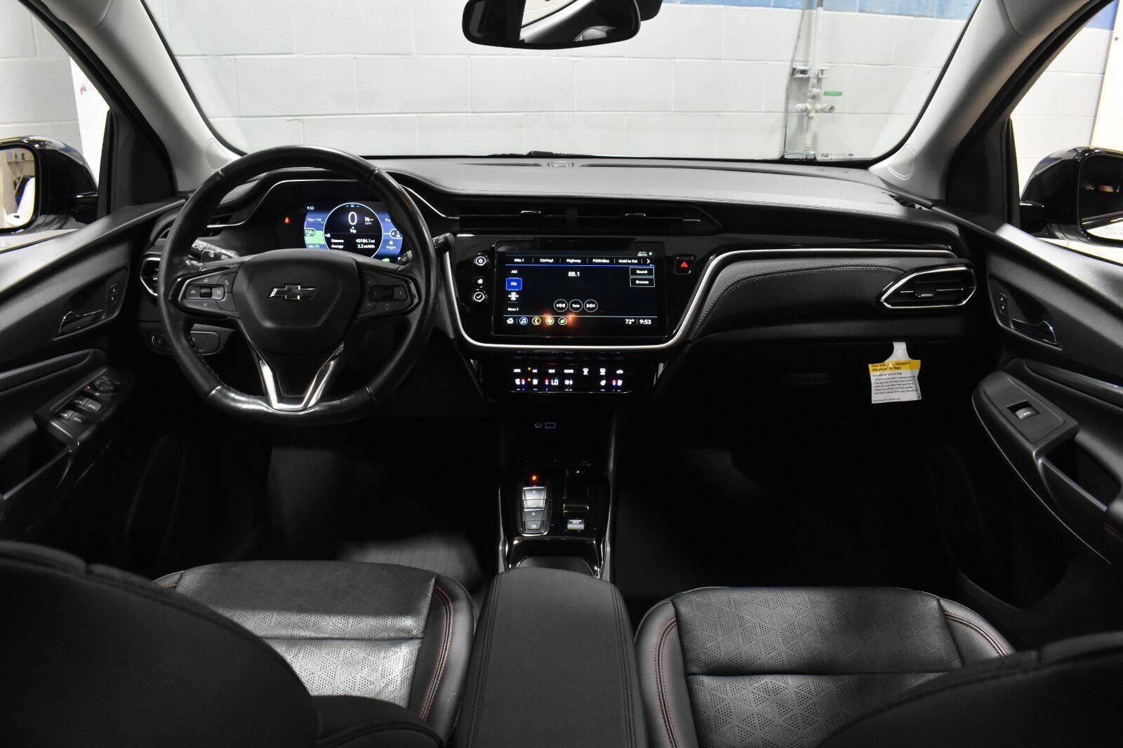 2023 Chevrolet Bolt EUV LT