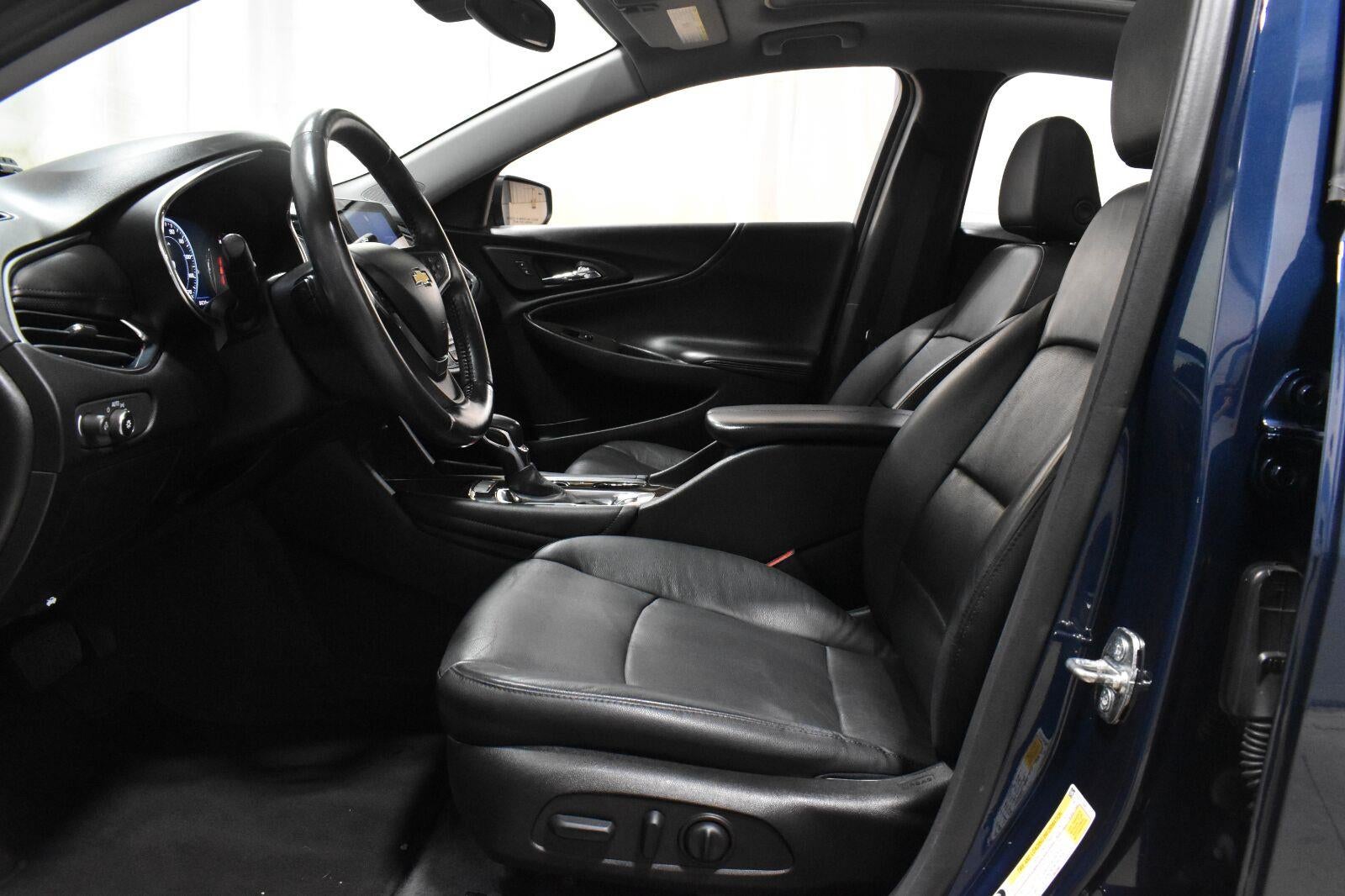 2022 Chevrolet Malibu Premier