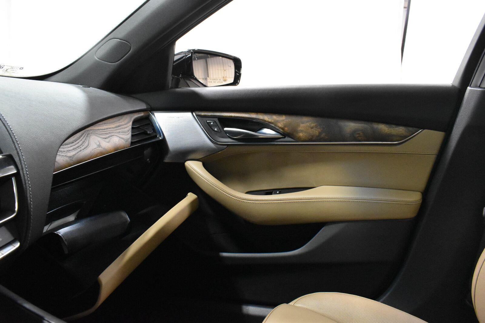 2022 Cadillac CT5 Premium Luxury