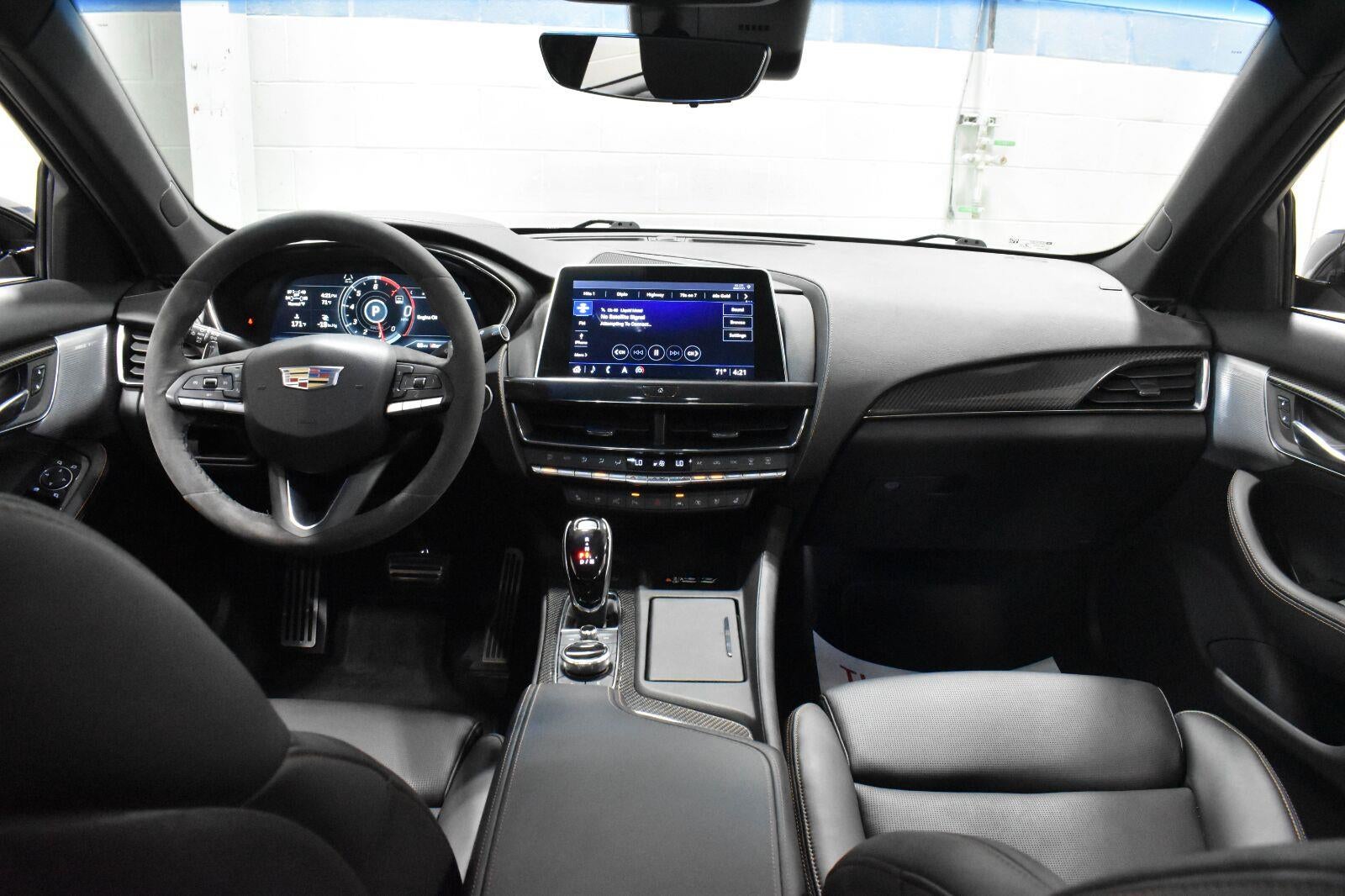2022 Cadillac CT5 Sport