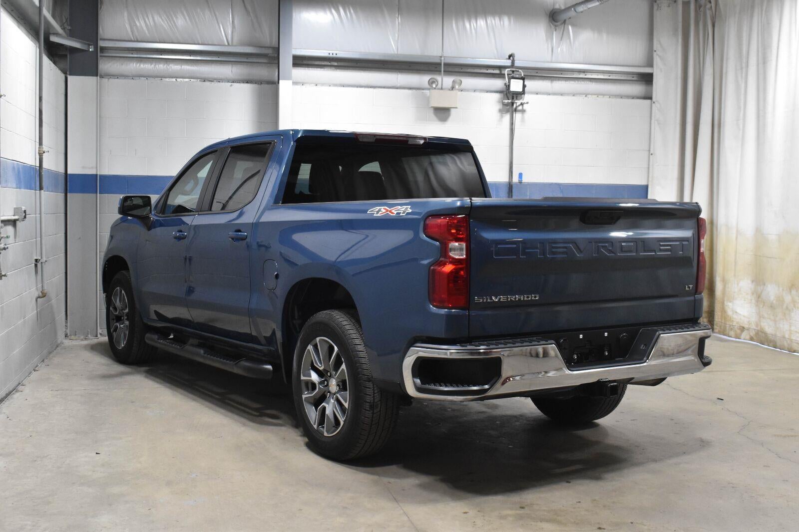 2024 Chevrolet Silverado 1500 LT (2FL)