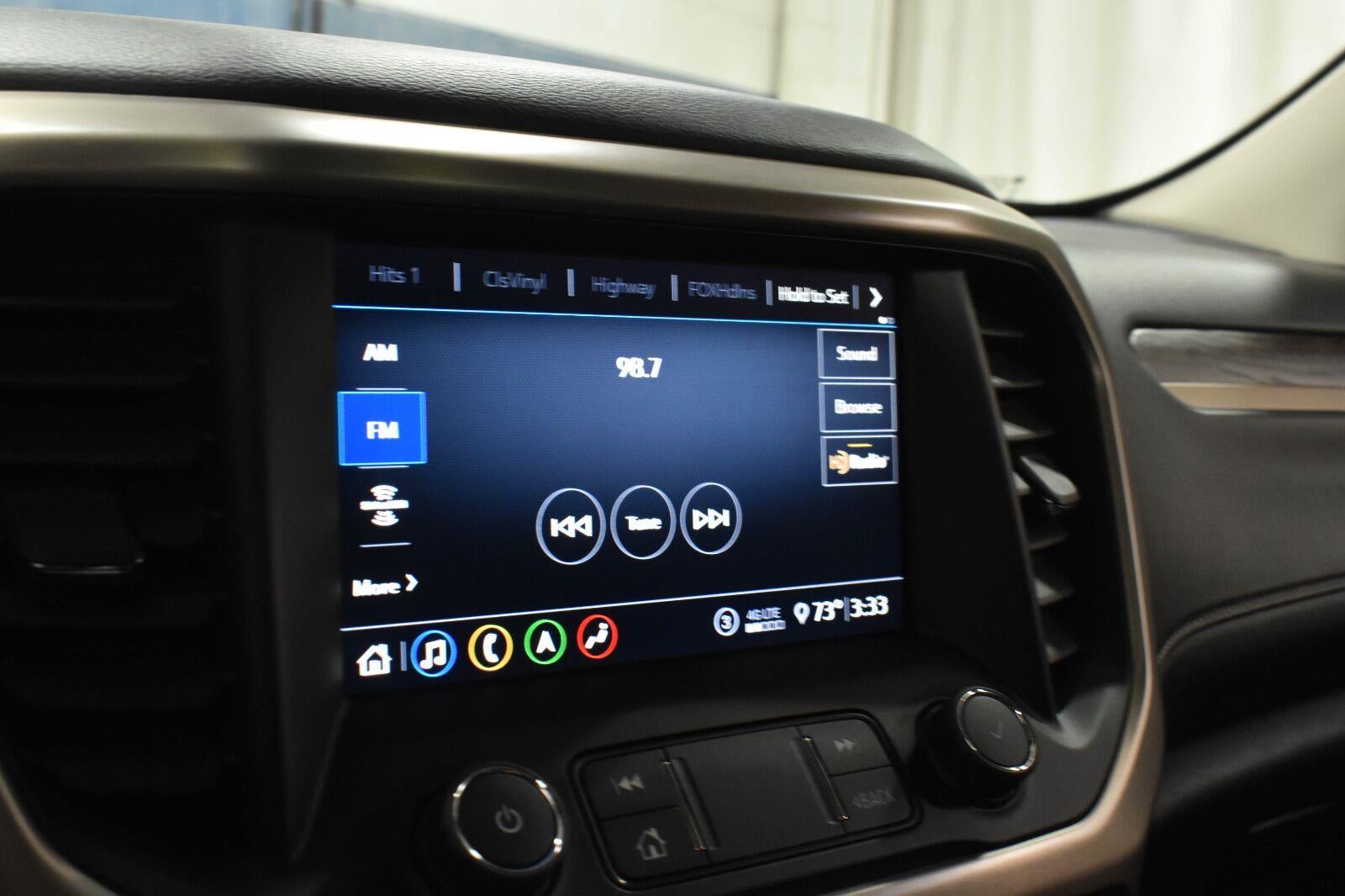 2020 GMC Acadia Denali
