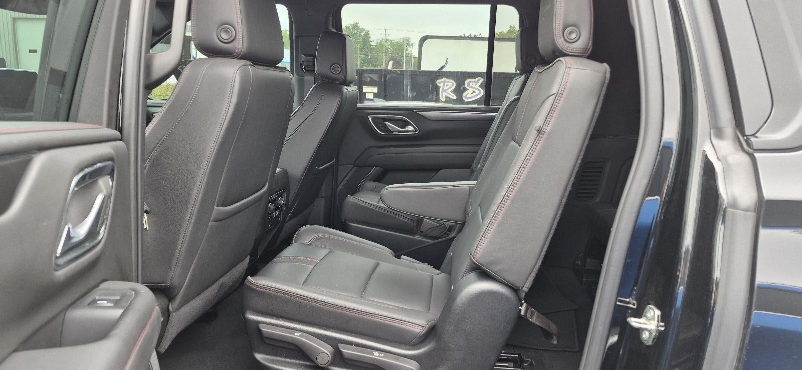 2024 Chevrolet Suburban RST