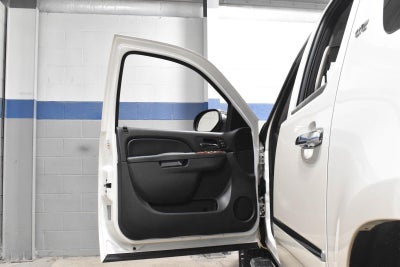 2013 Chevrolet Suburban LTZ