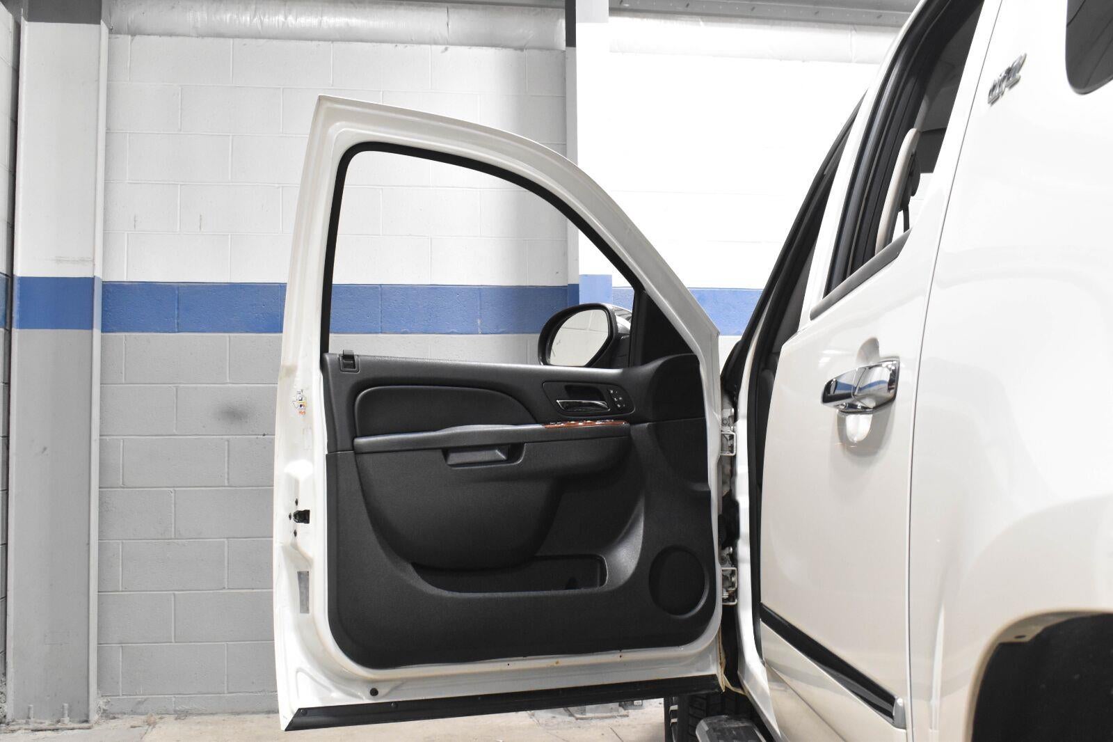 2013 Chevrolet Suburban LTZ