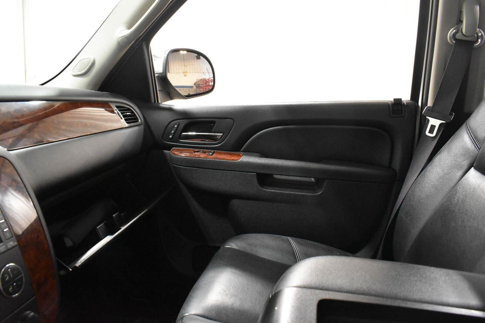 2013 Chevrolet Suburban LTZ