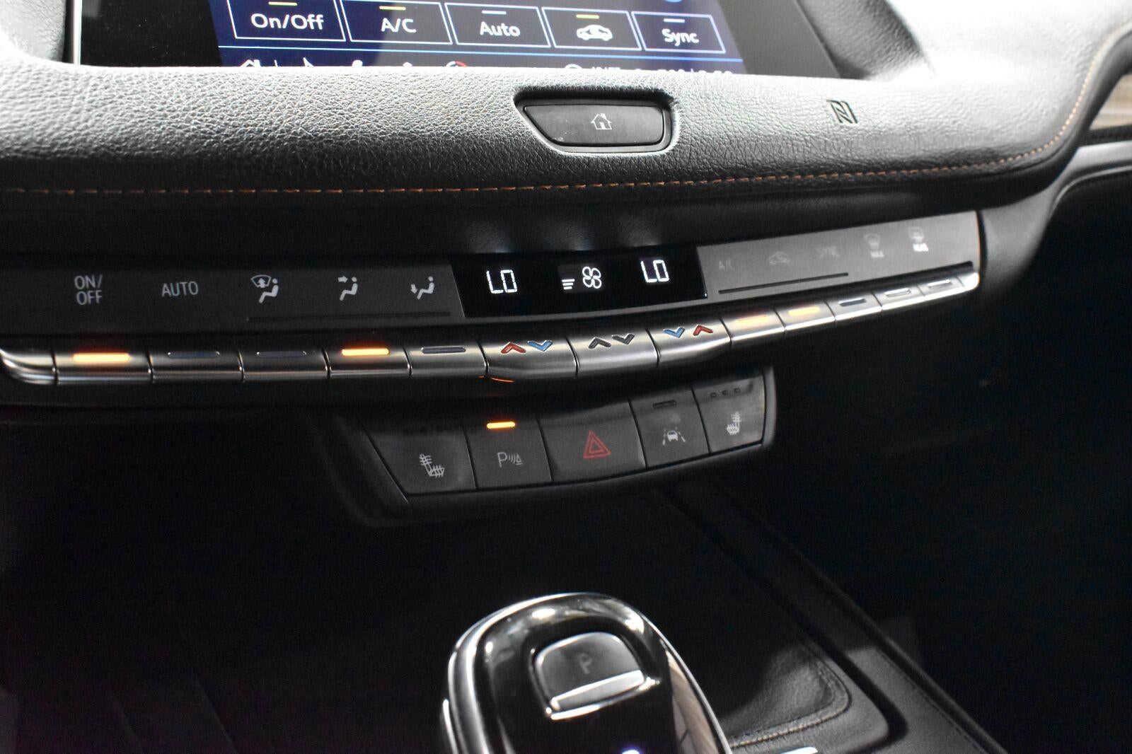 2021 Cadillac XT4 AWD Sport