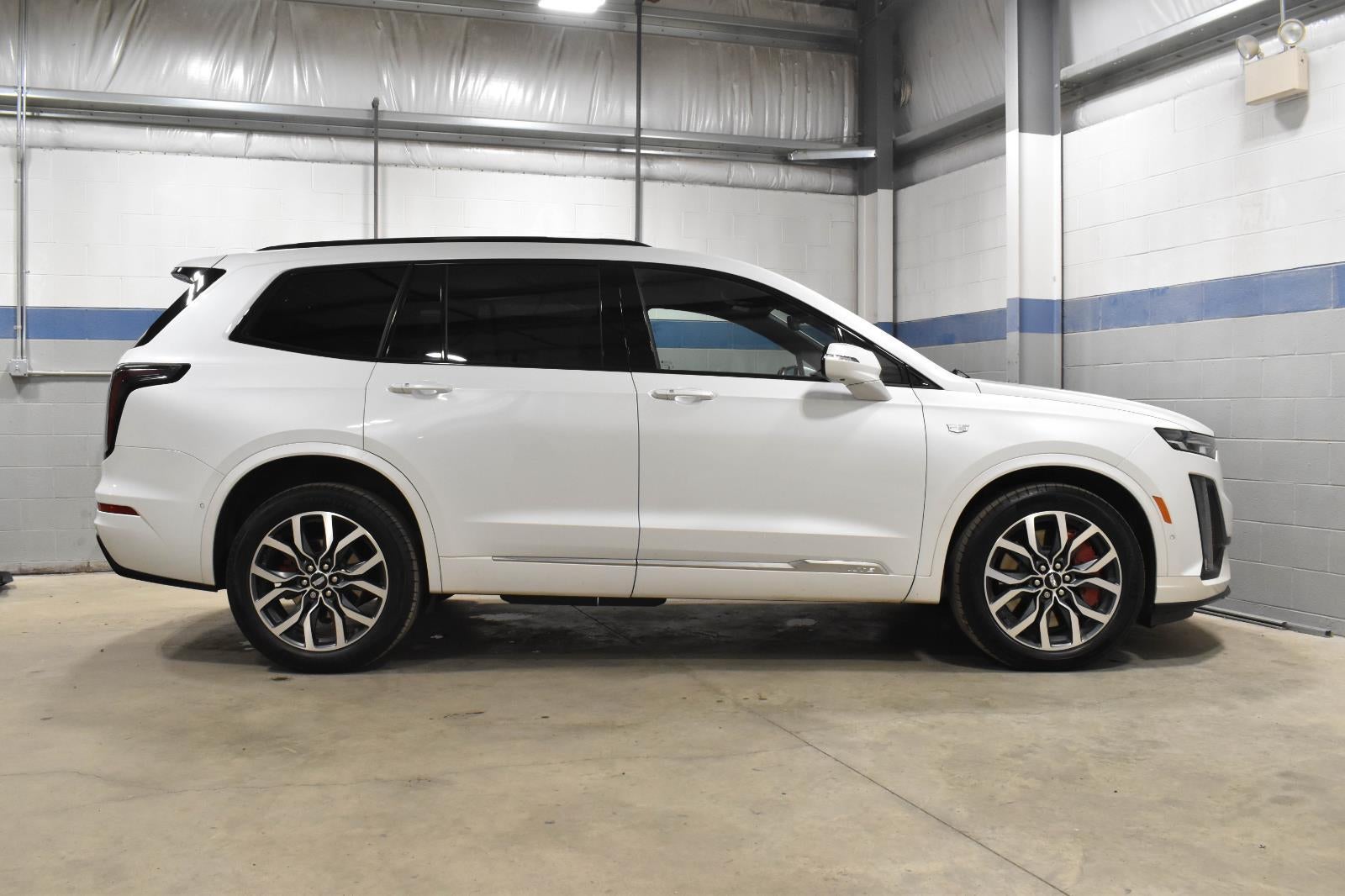 2025 Cadillac XT6 Sport
