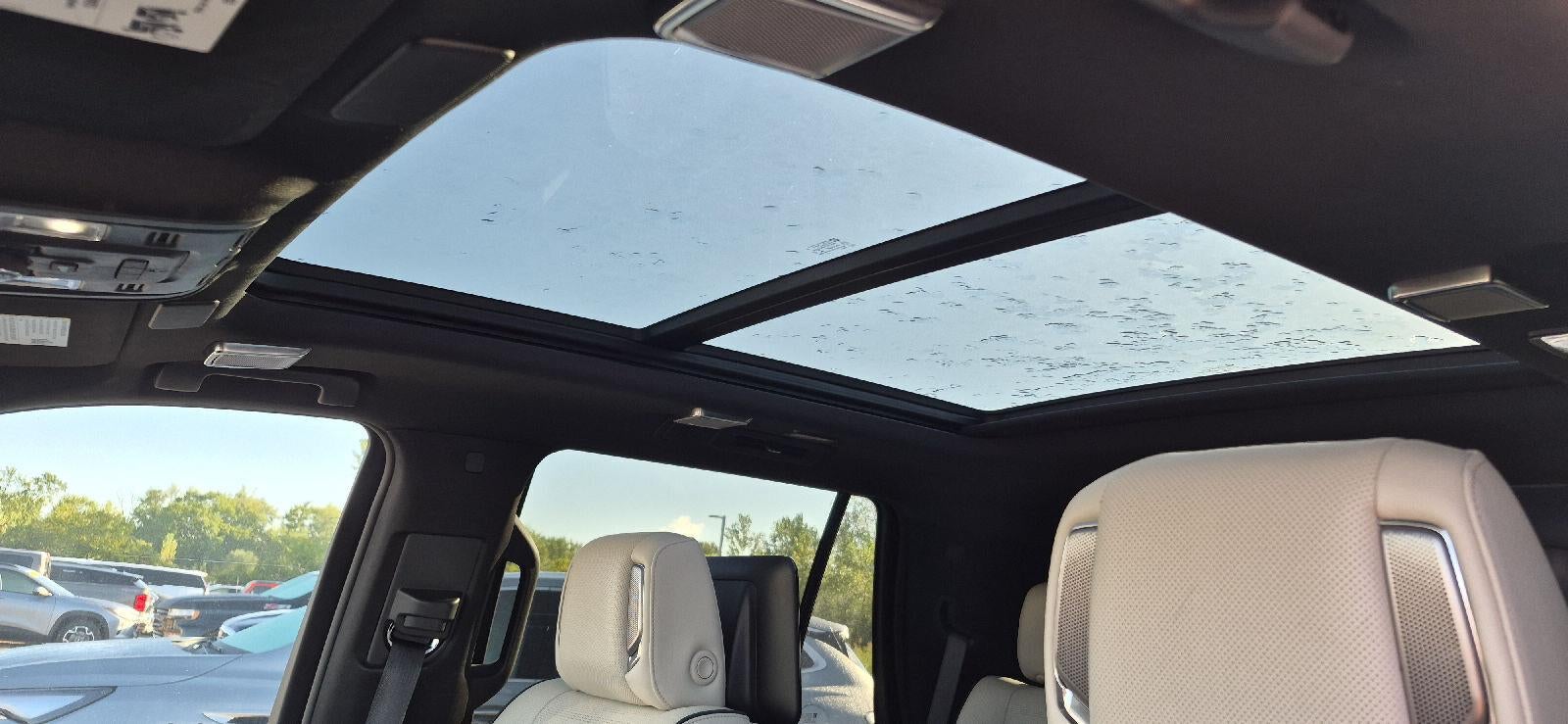 2022 Cadillac Escalade Sport