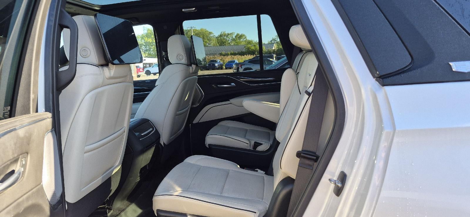 2022 Cadillac Escalade Sport
