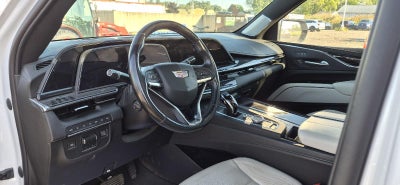 2022 Cadillac Escalade Sport
