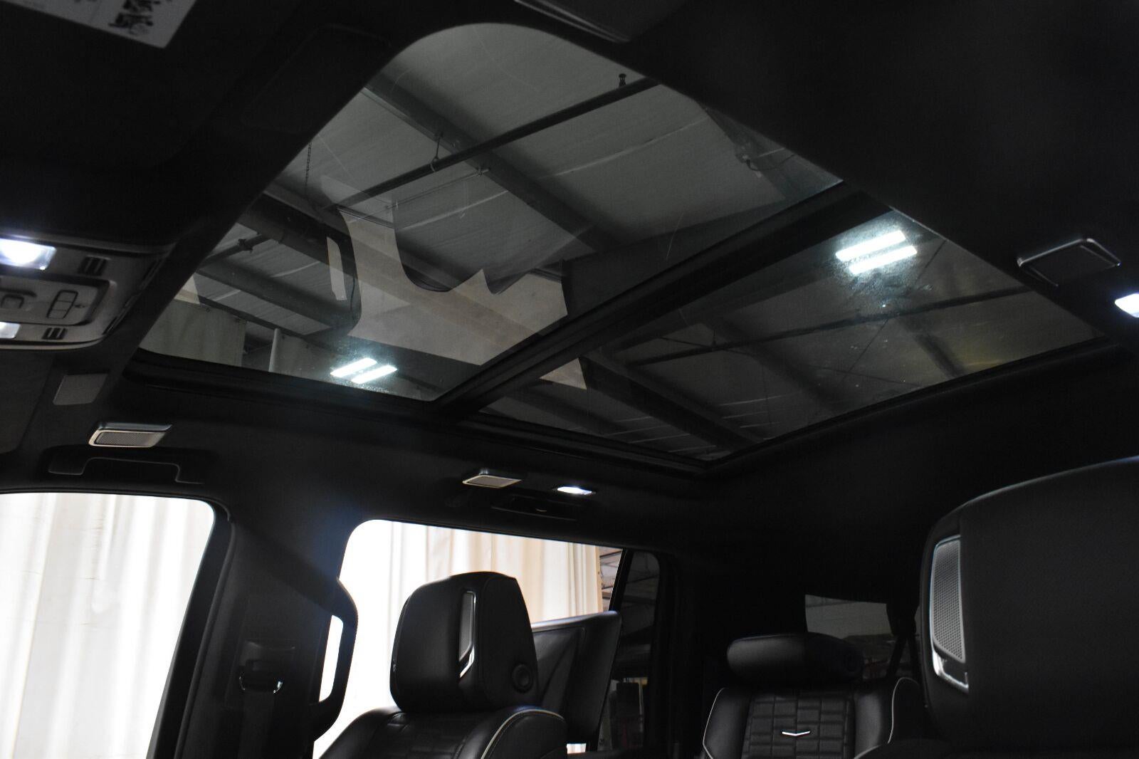 2023 Cadillac Escalade ESV Sport Platinum