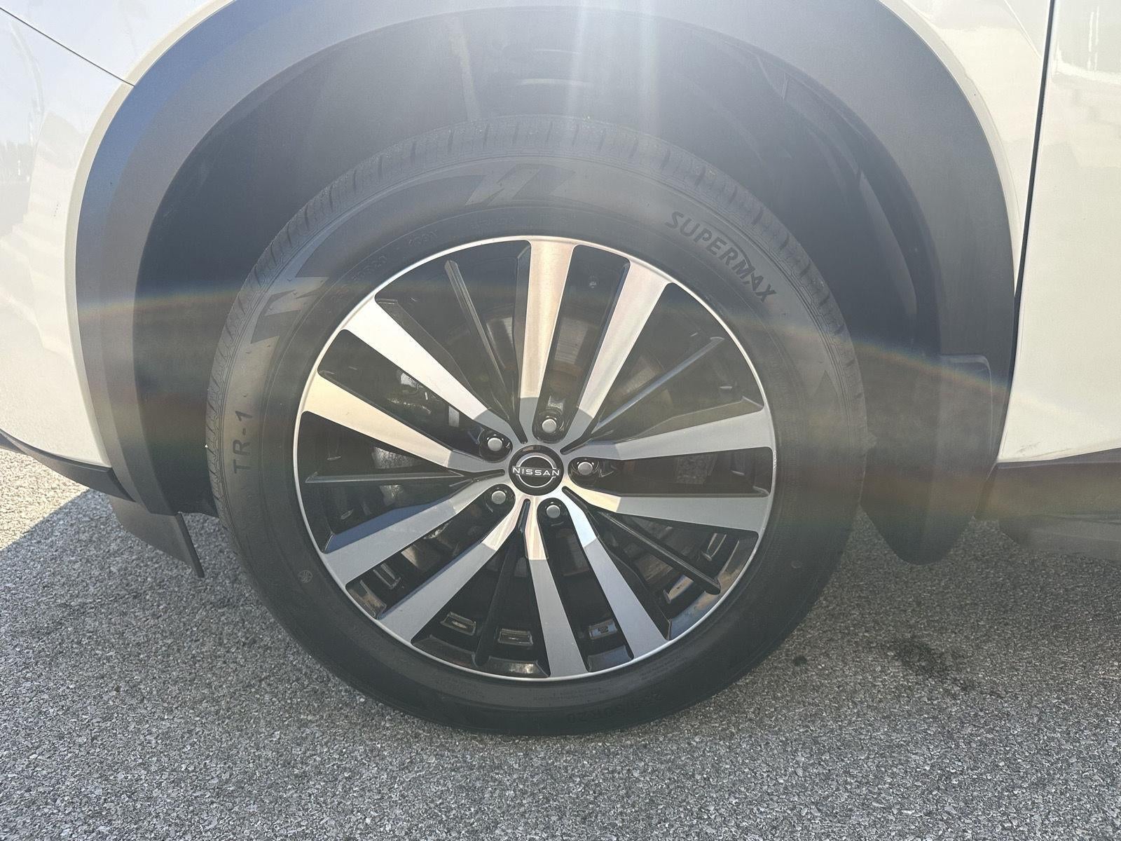 2023 Nissan Pathfinder Platinum 4WD