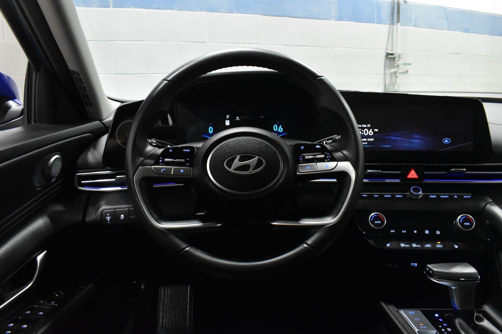 2024 Hyundai Elantra Limited