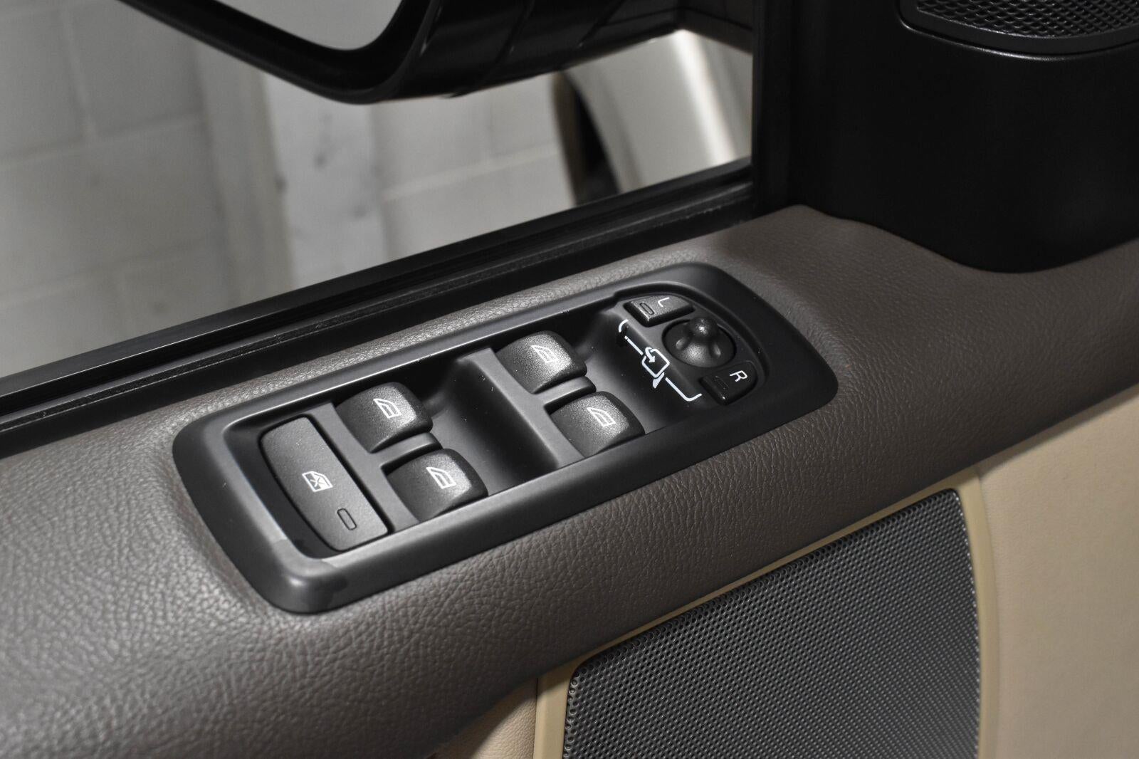 2014 Land Rover LR4 HSE