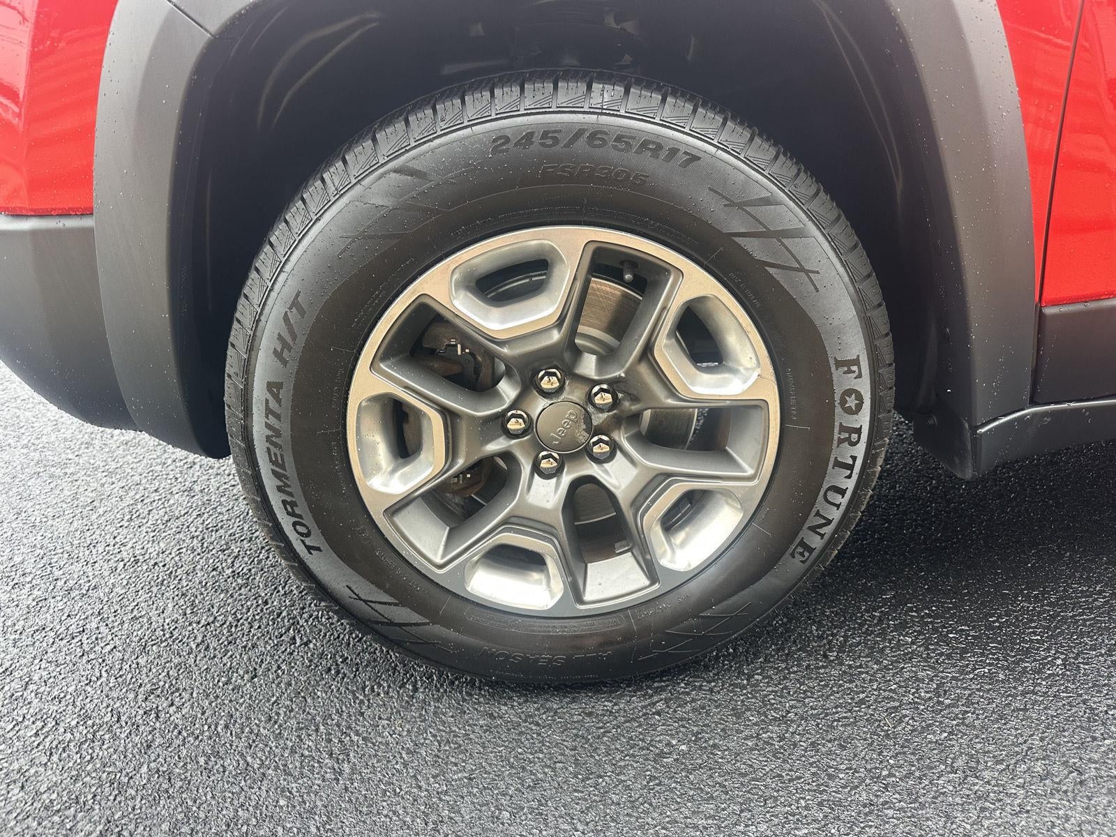 2019 Jeep Cherokee Trailhawk
