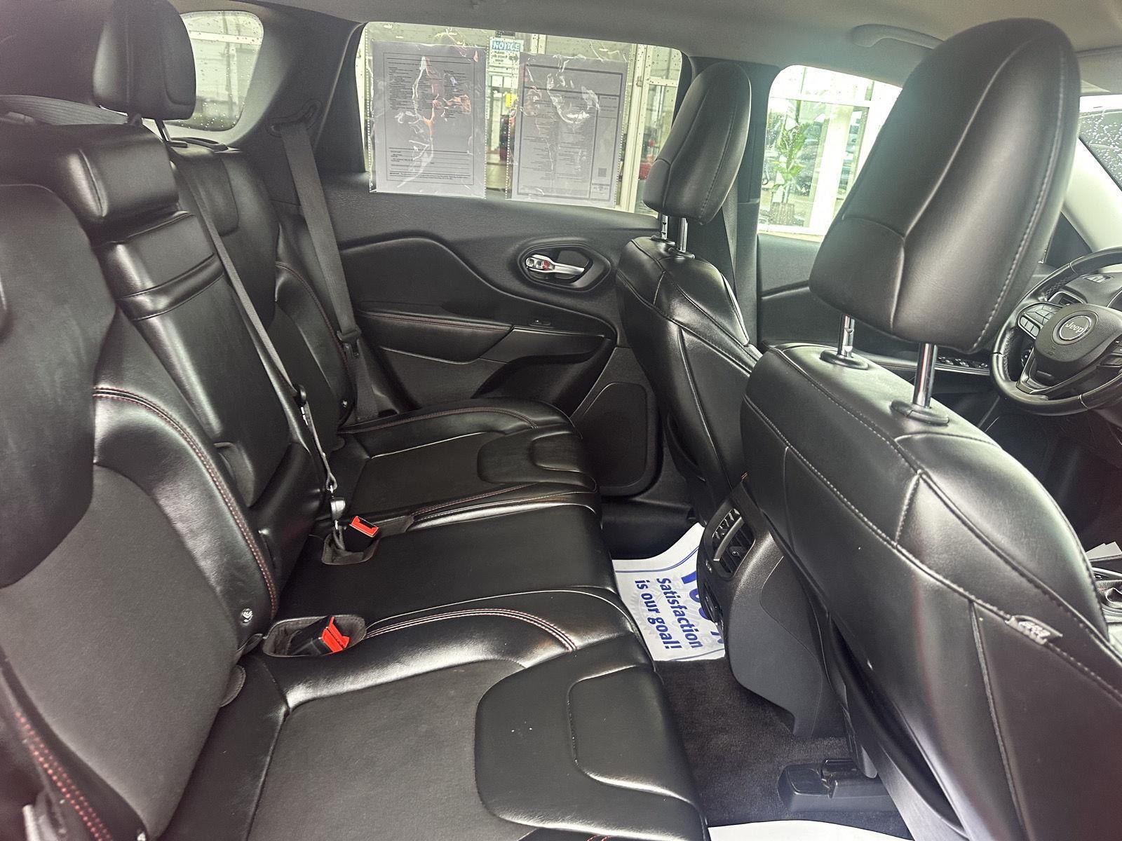 2019 Jeep Cherokee Trailhawk