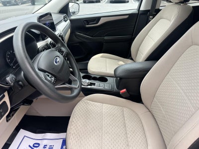 2022 Ford Escape SE Hybrid