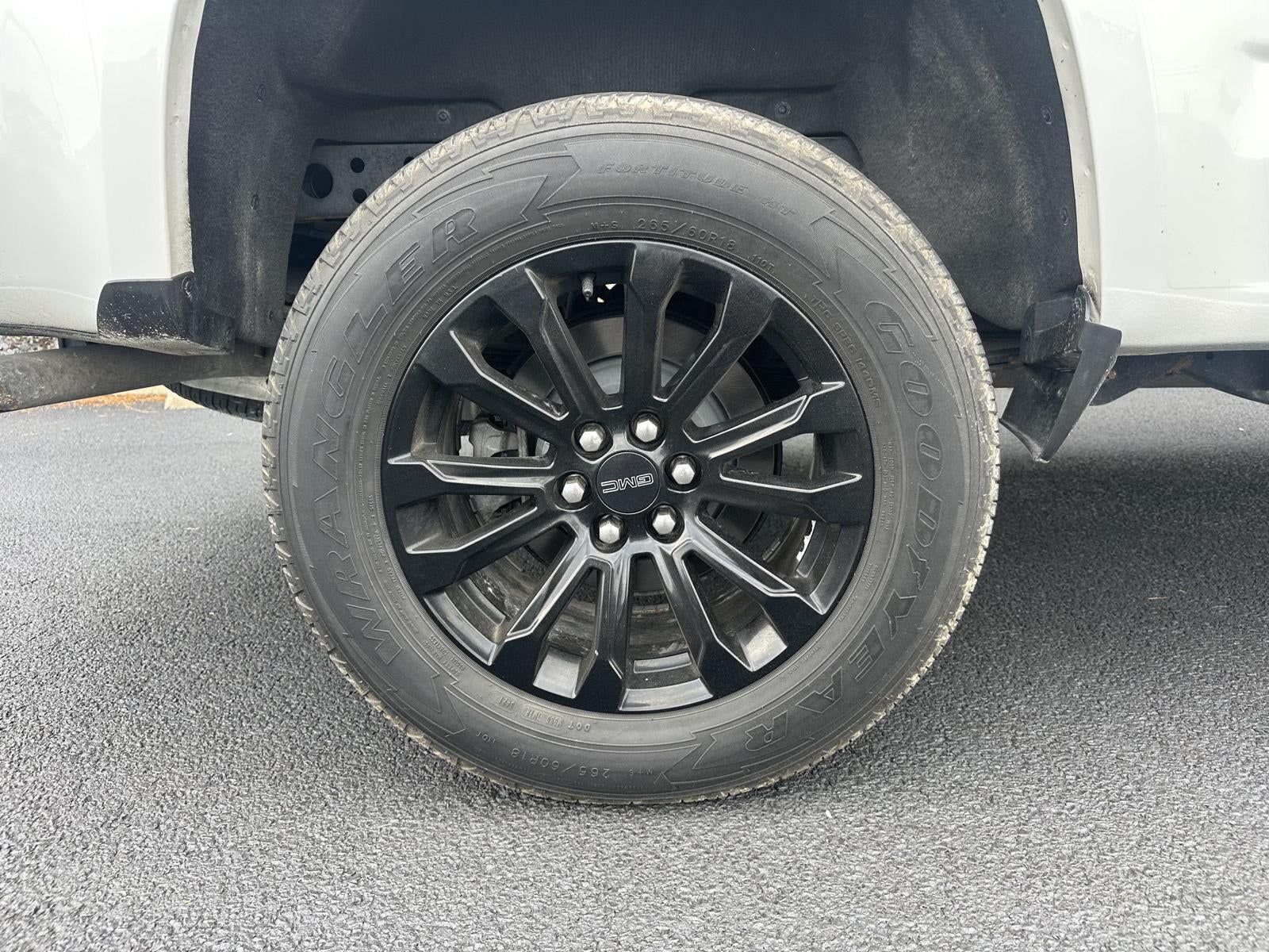 2022 GMC Canyon 4WD Elevation Standard