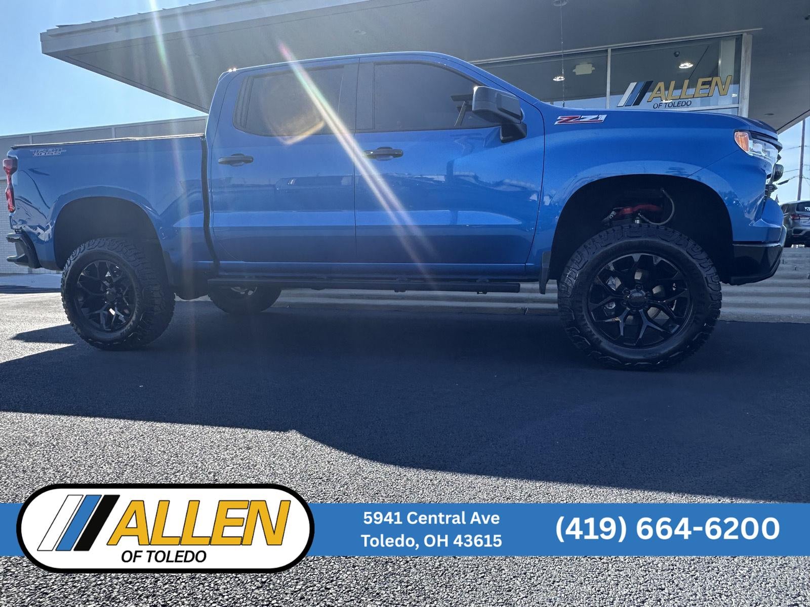 2022 Chevrolet SILVERADO 1500 4WD CREW CAB 147 LT TRAI