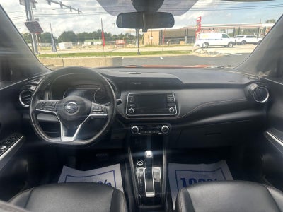 2020 Nissan Kicks SR