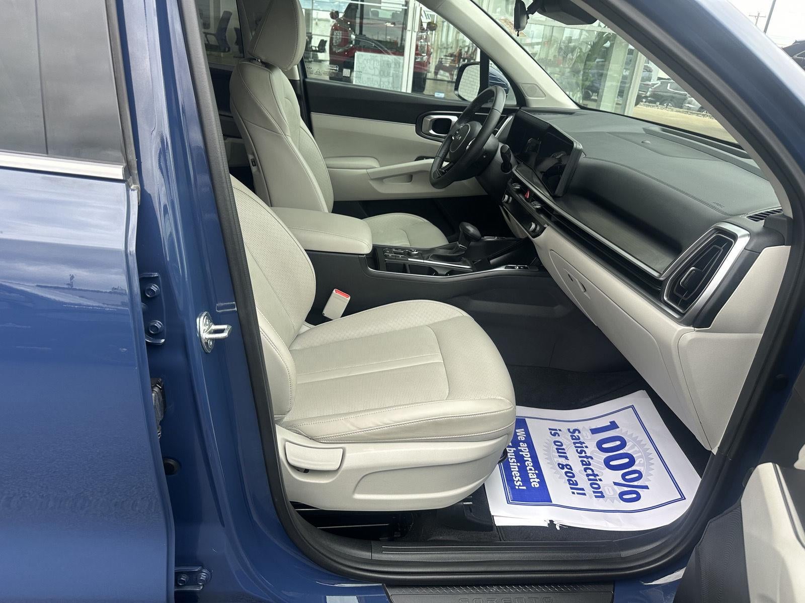 2025 Kia Sorento S