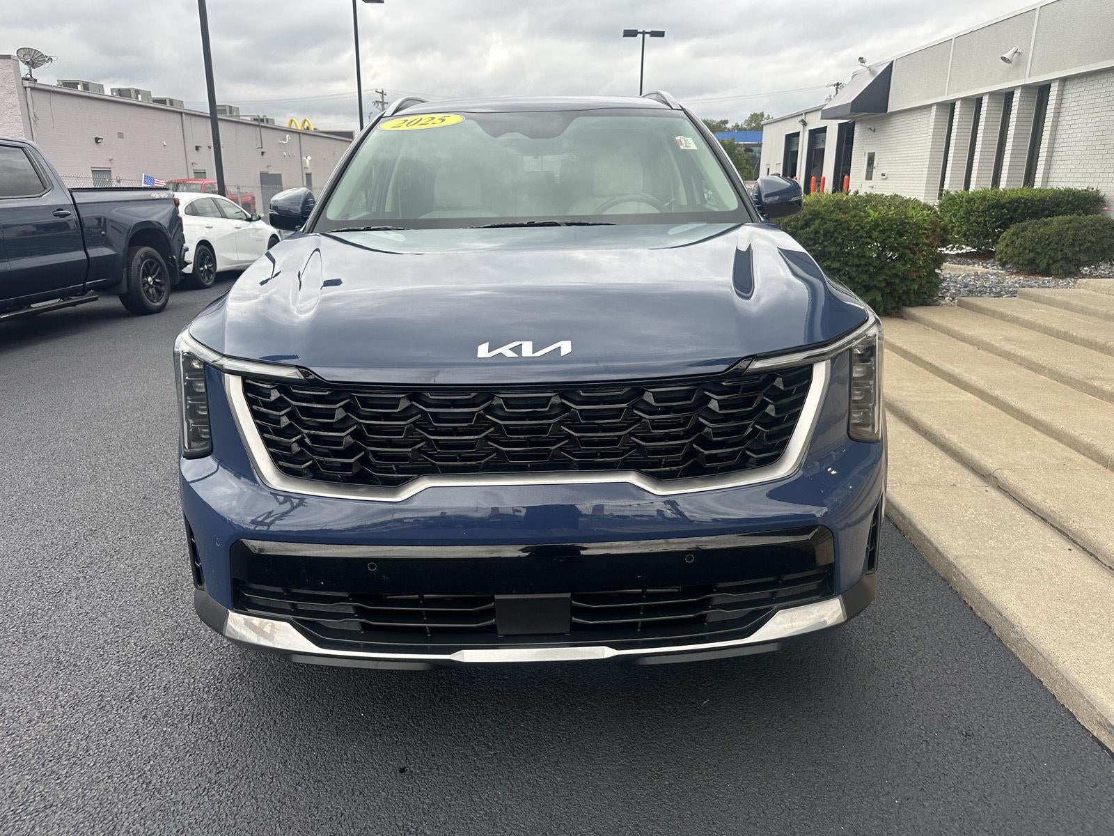 2025 Kia Sorento S
