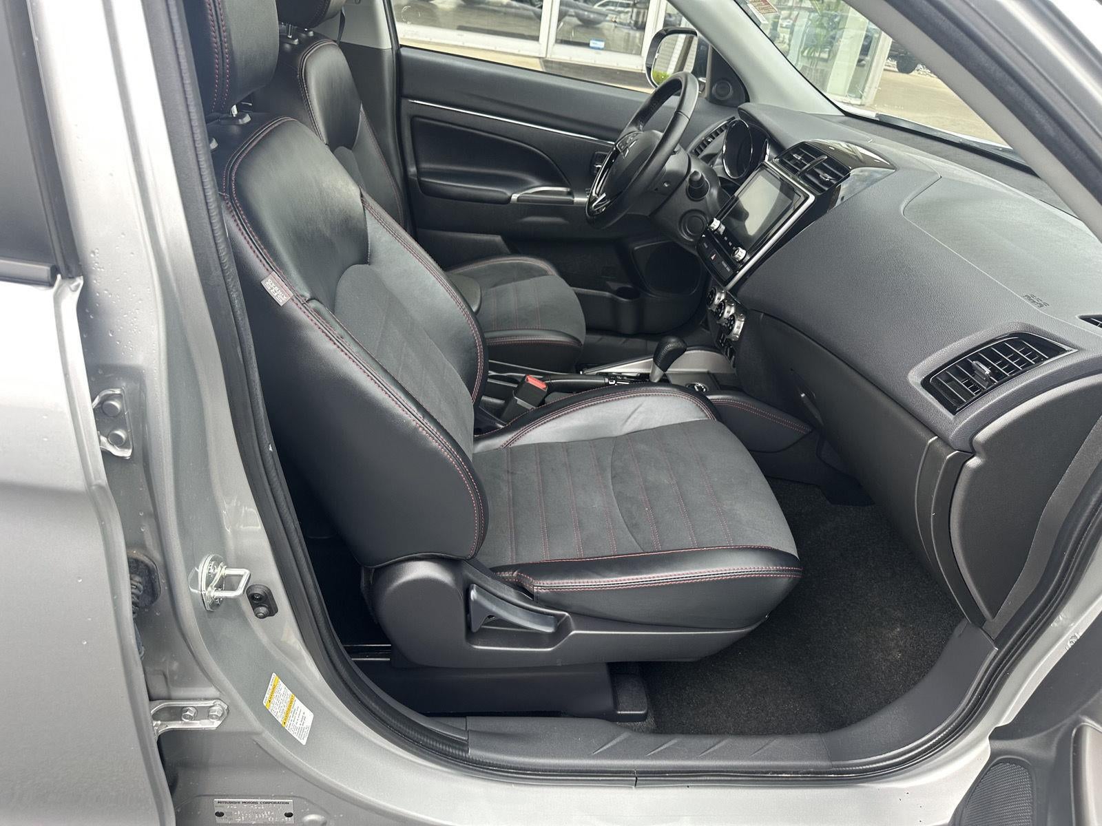 2025 Mitsubishi Outlander Sport ES