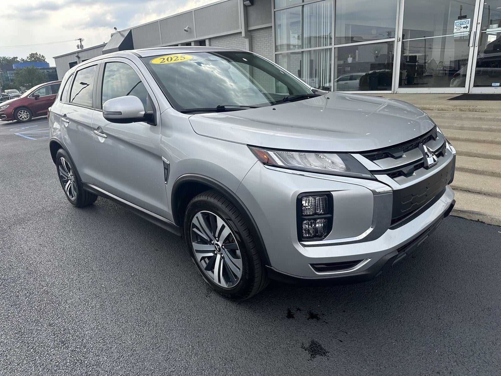 2025 Mitsubishi Outlander Sport ES