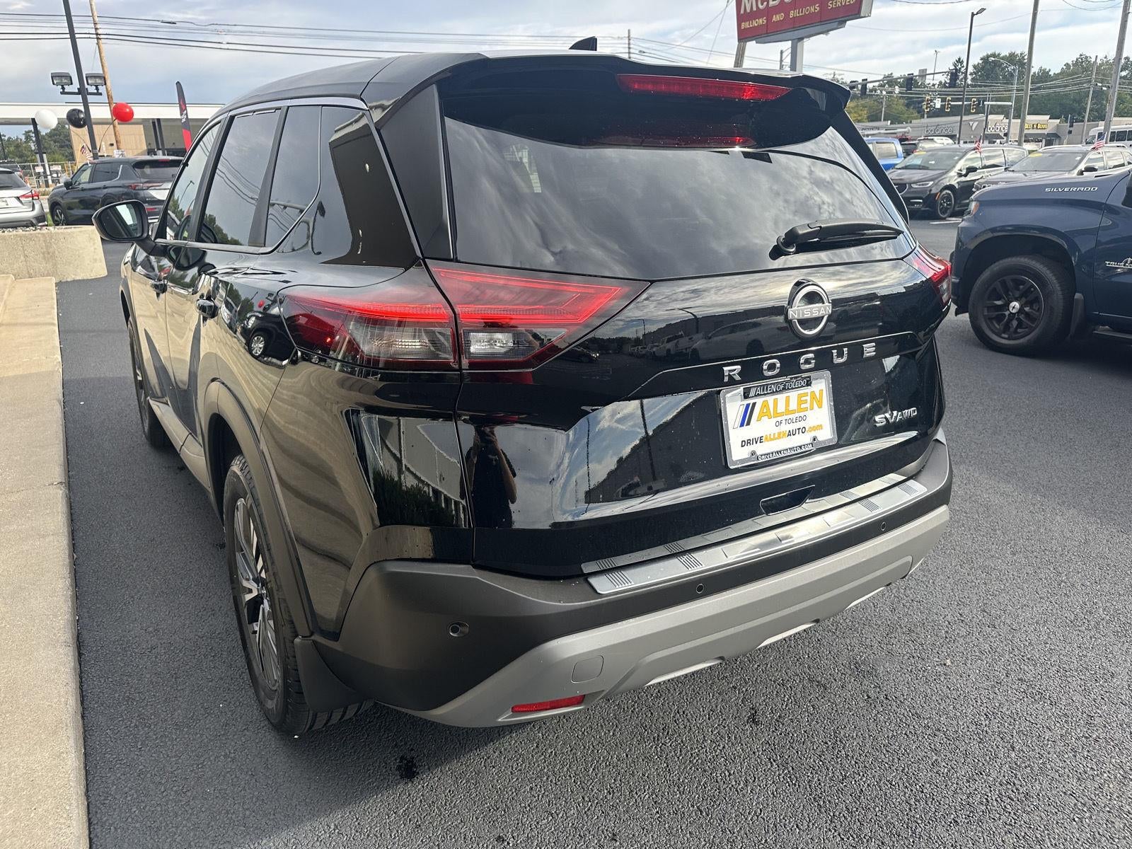 2023 Nissan Rogue SV