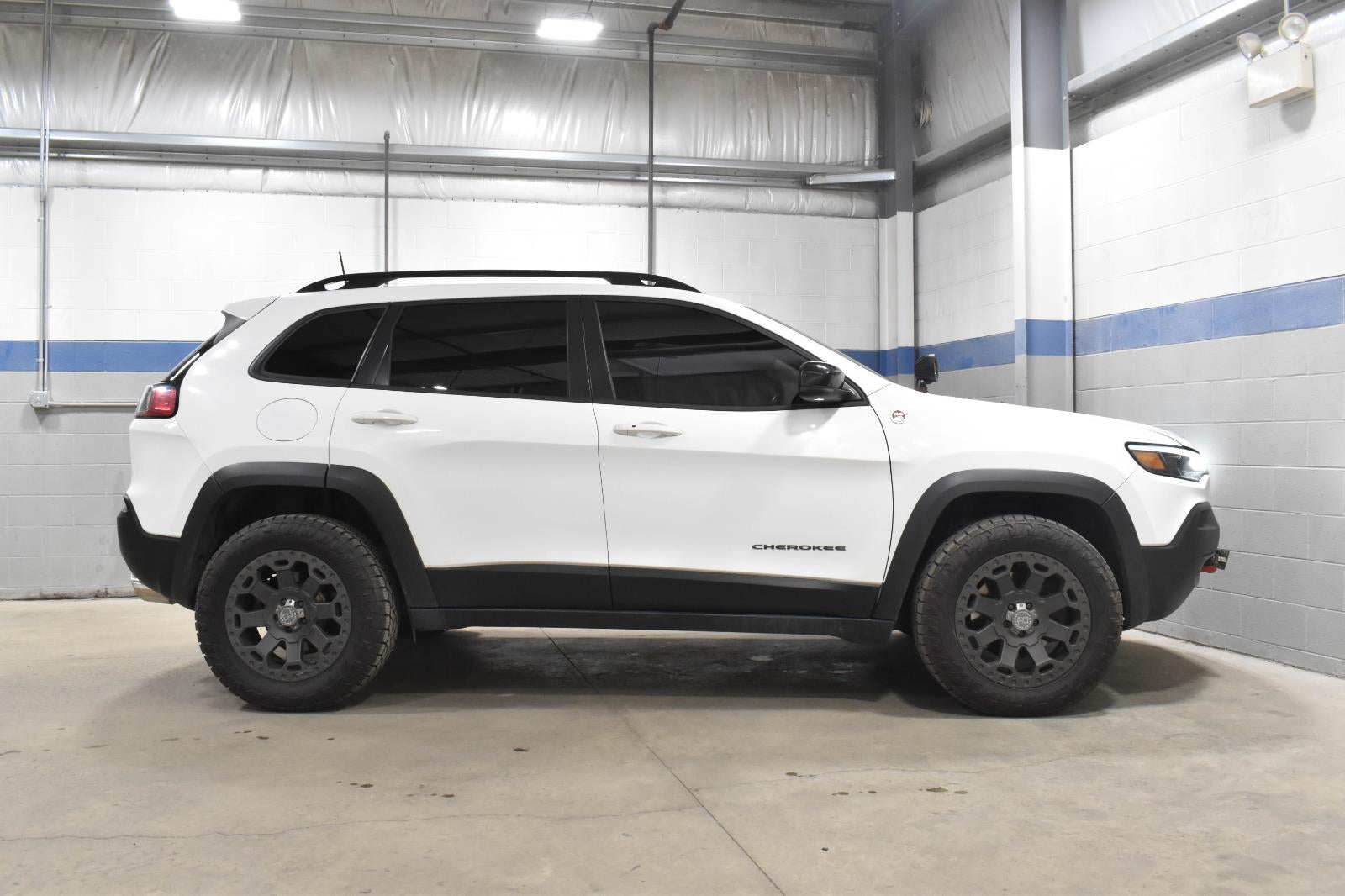 2022 Jeep Cherokee Trailhawk