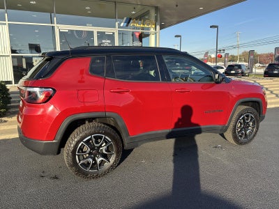 2025 Jeep Compass Trailhawk