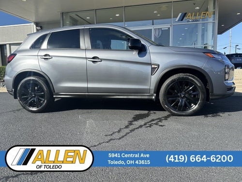2027 Mitsubishi Outlander Sport LE