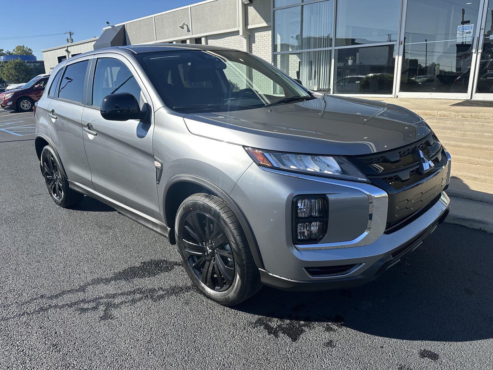 2027 Mitsubishi Outlander Sport LE