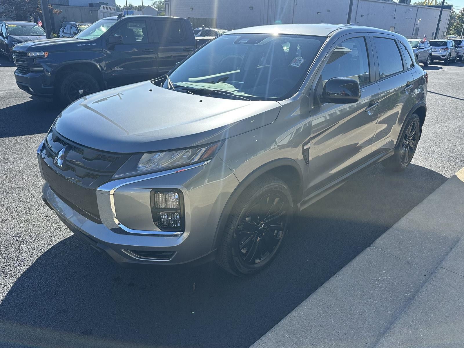 2027 Mitsubishi Outlander Sport LE