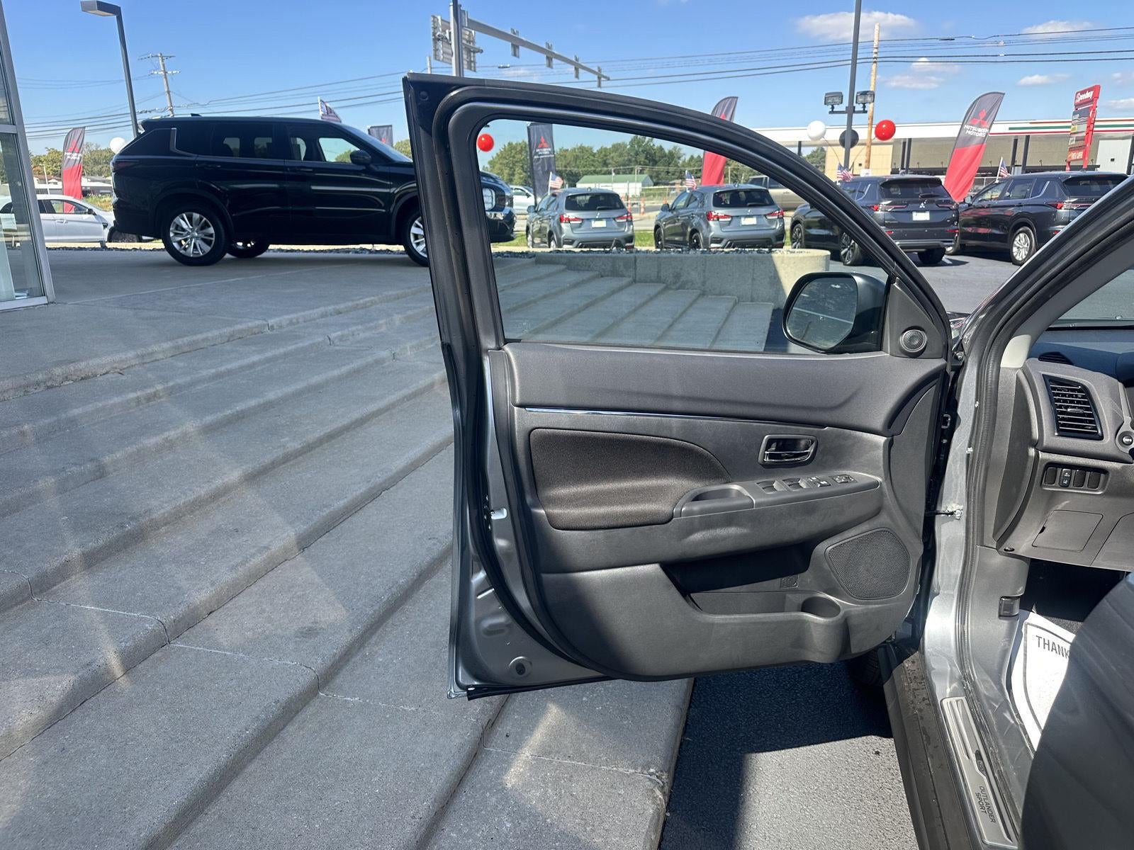 2027 Mitsubishi OUTLANDER SPORT ES 2.0 FWD