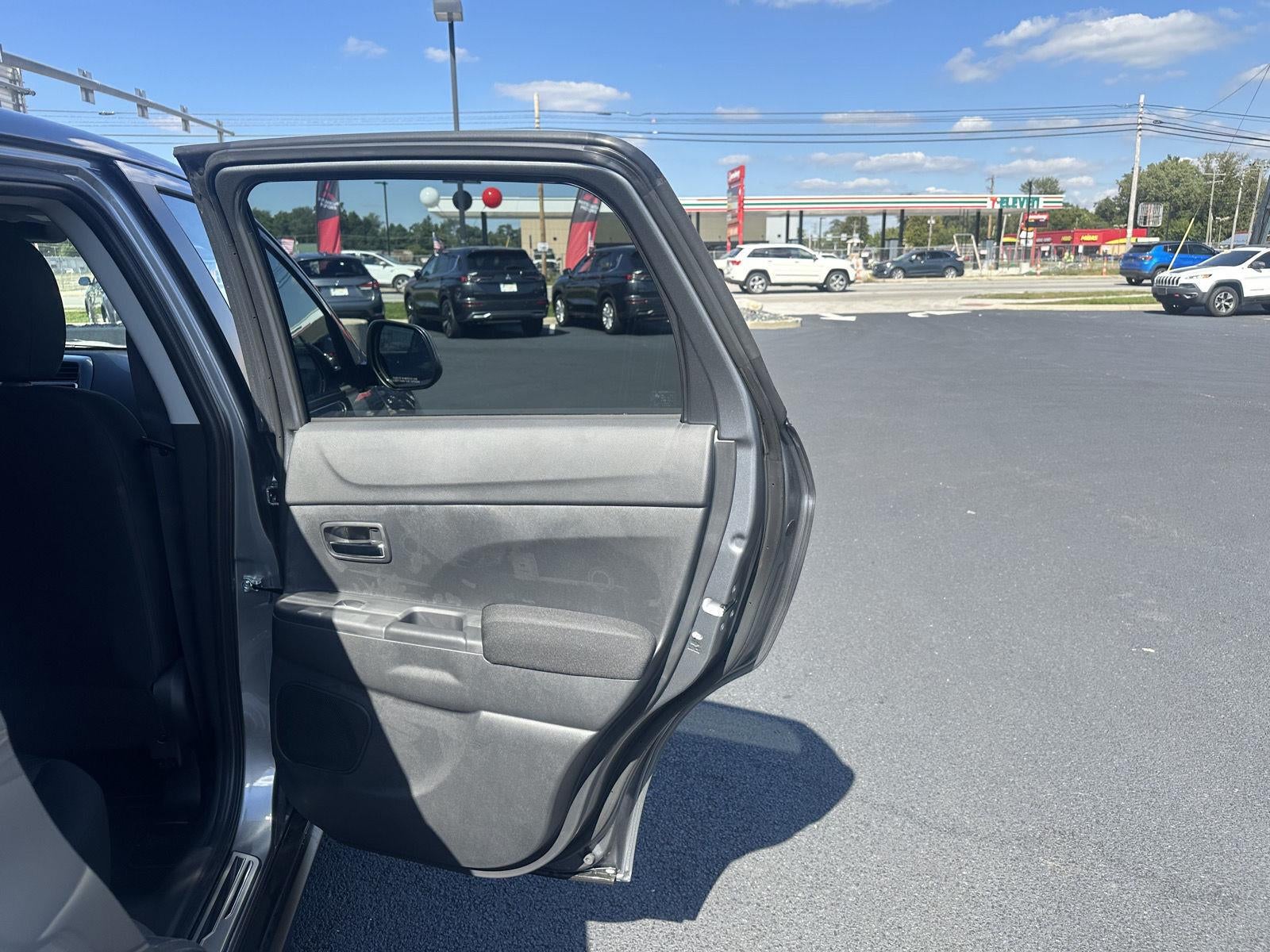 2027 Mitsubishi OUTLANDER SPORT ES 2.0 FWD