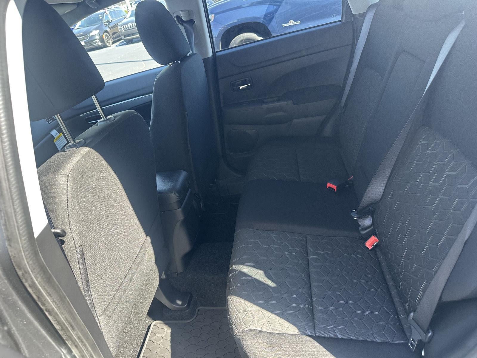 2027 Mitsubishi OUTLANDER SPORT ES 2.0 FWD