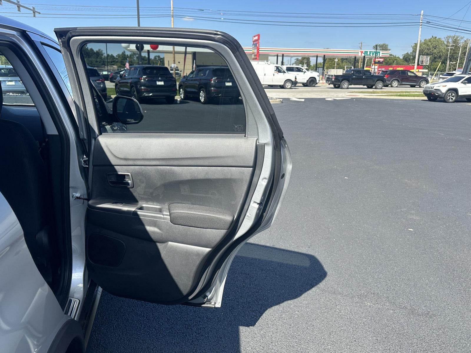 2027 Mitsubishi OUTLANDER SPORT ES 2.0 FWD