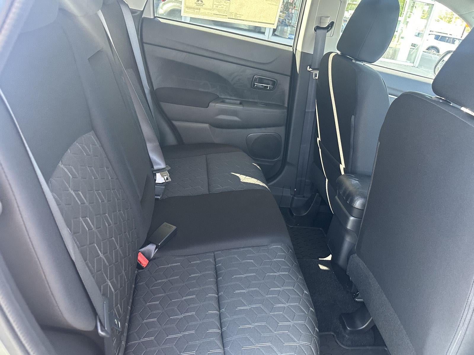 2027 Mitsubishi OUTLANDER SPORT ES 2.0 FWD