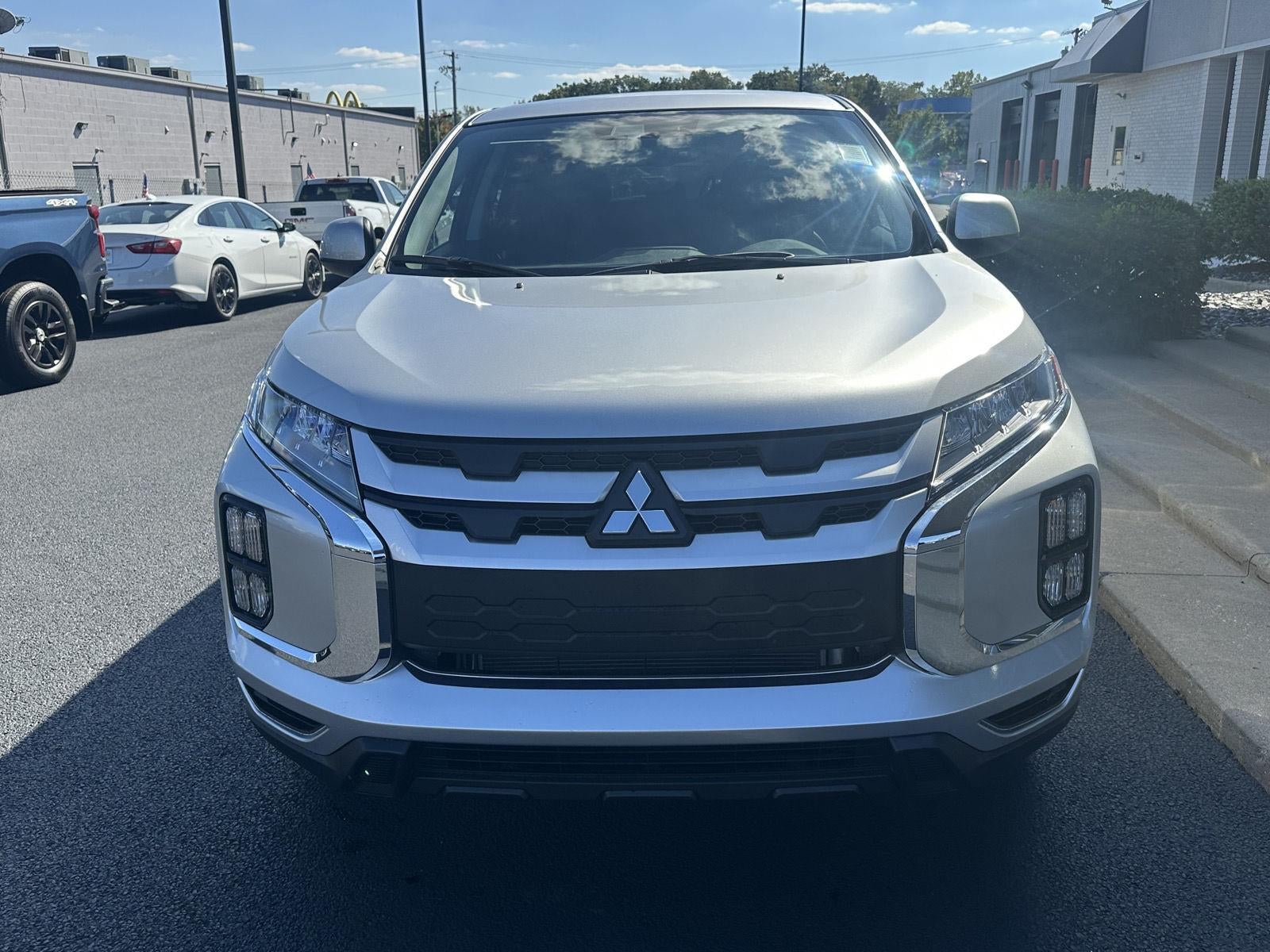 2027 Mitsubishi OUTLANDER SPORT ES 2.0 FWD